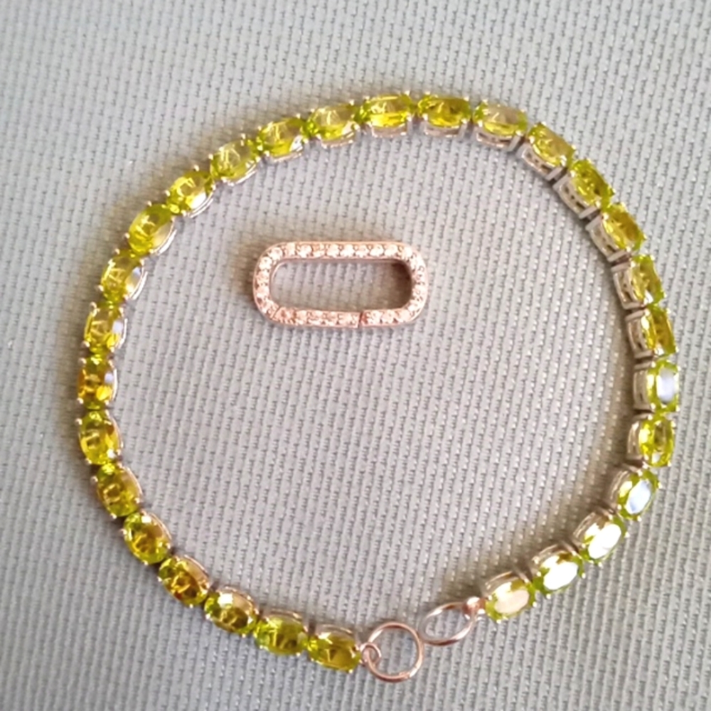 PERIDOT, NATURAL WHITE ZIRCON FANCY BRACELET - Picture 4 of 9